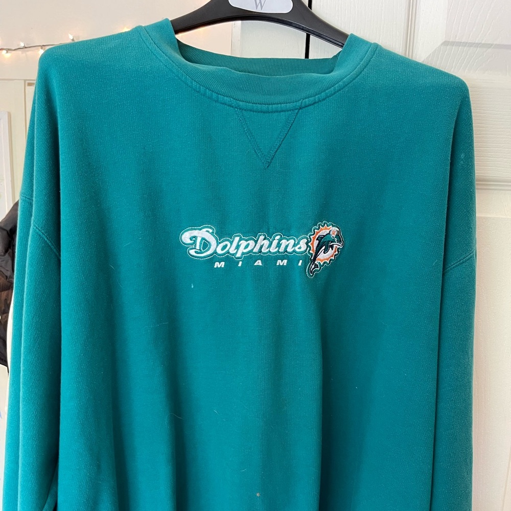 Somewhat old center embroidered miami dolphins crew neck